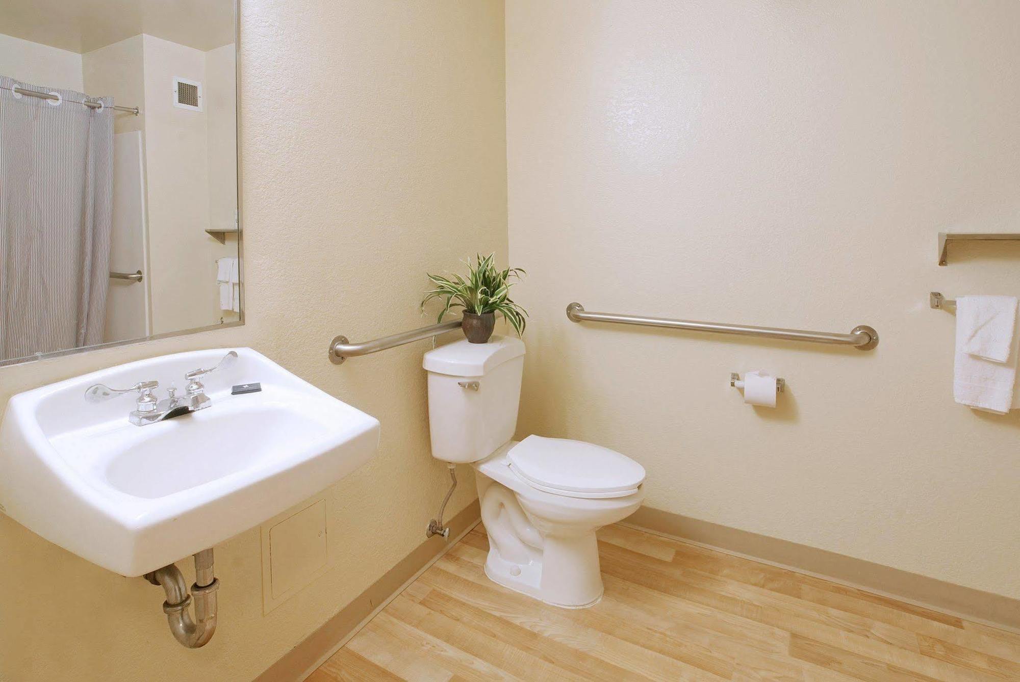 Extended Stay America Suites - Cincinnati - Blue Ash - Kenwood Road Zewnętrze zdjęcie