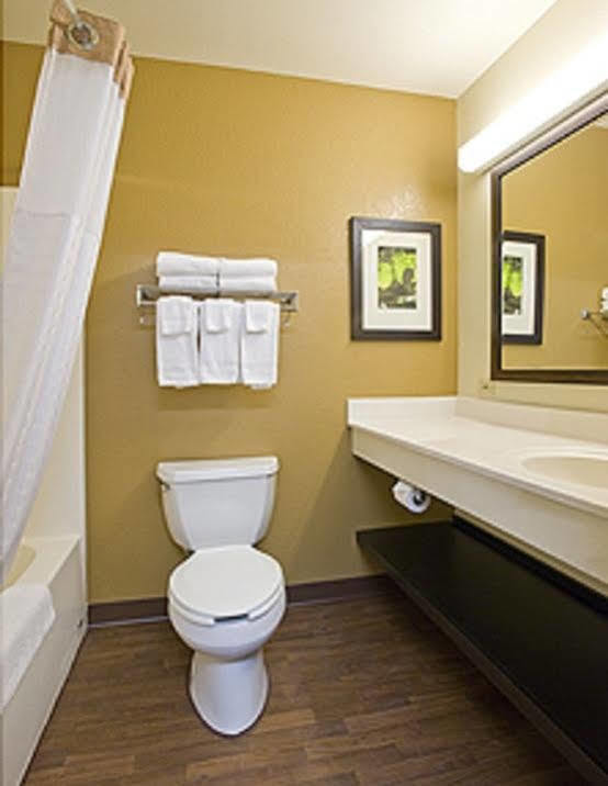 Extended Stay America Suites - Cincinnati - Blue Ash - Kenwood Road Zewnętrze zdjęcie